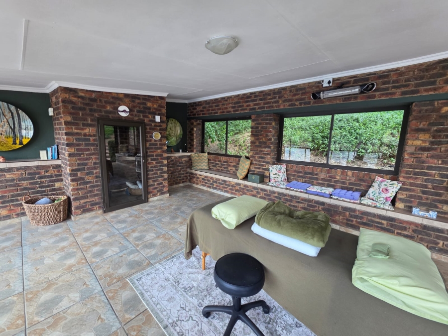 4 Bedroom Property for Sale in Lindequesdrif North West